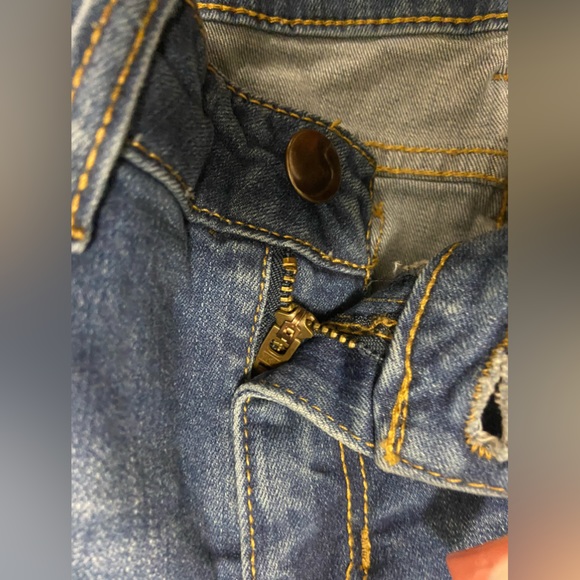 Joe’s Jean Shorts - Picture 5 of 7